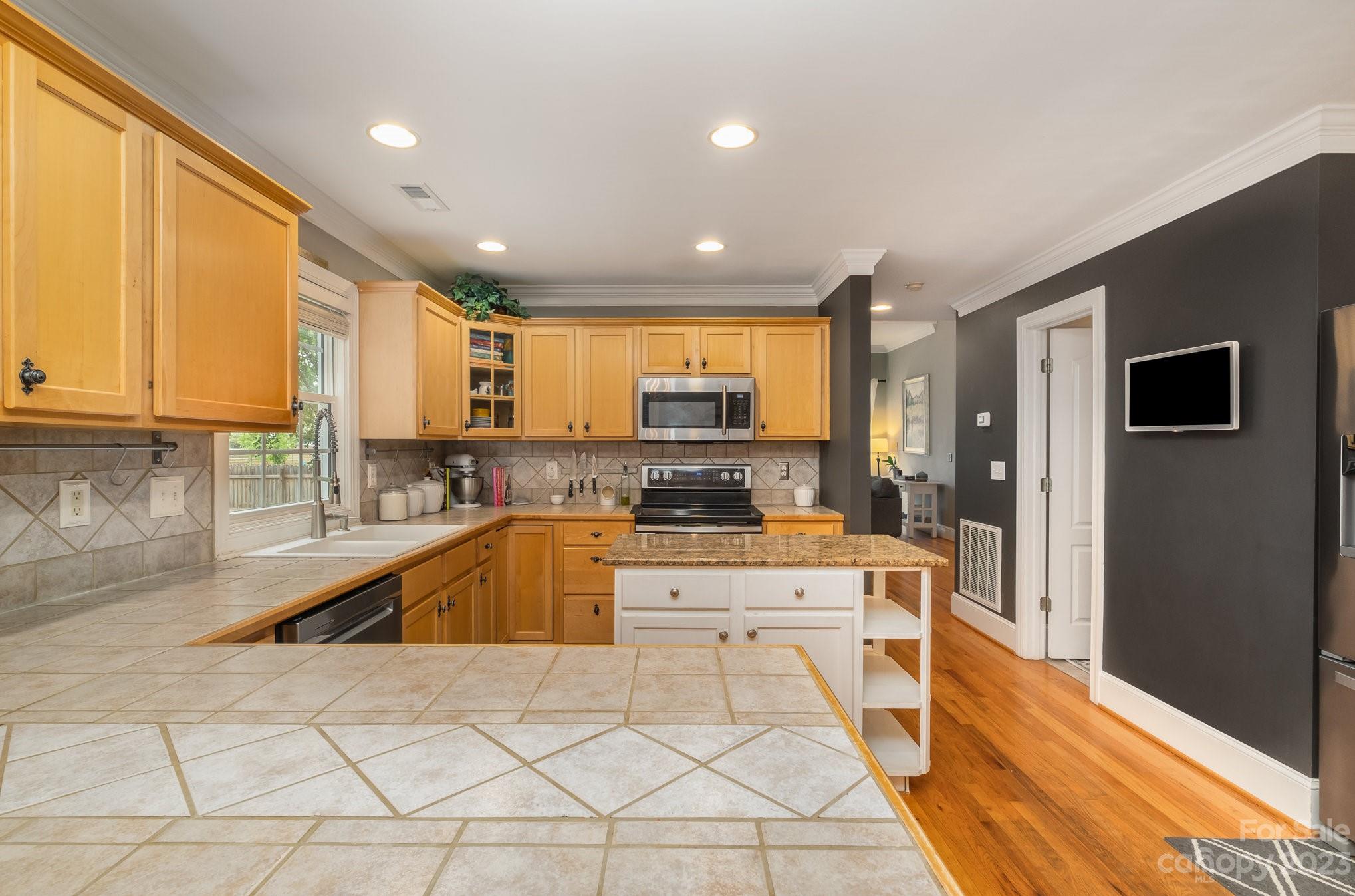 694 Langtree Road Mooresville, NC 28117 - Photo 18 of 37 Gallery Image 18