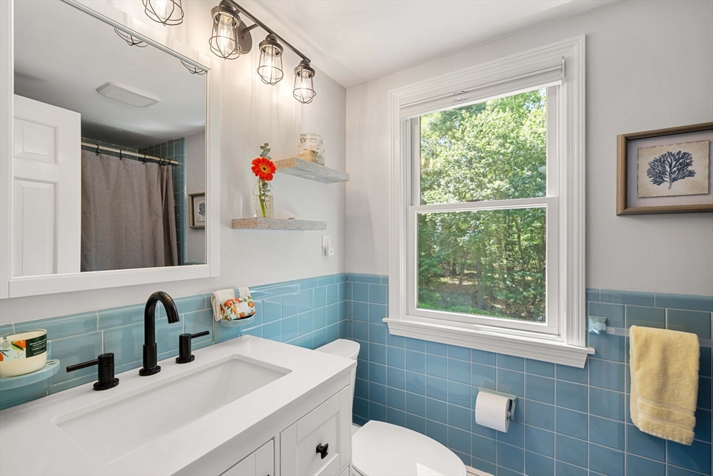 9 Towne Road Boxford, MA 01921 - Photo 33 of 40