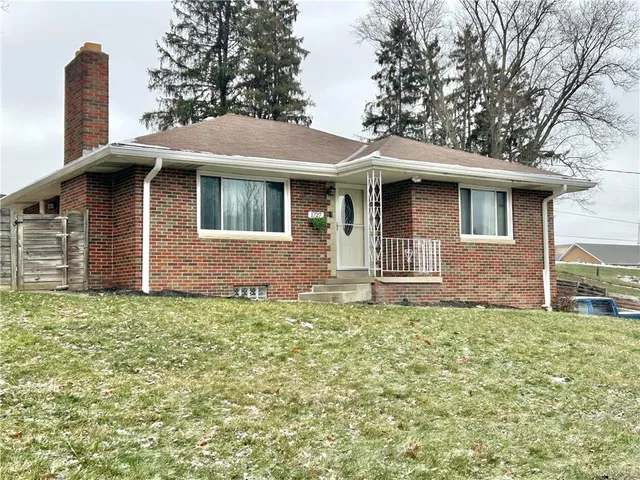 $239,900 | 1727 Ridgewood Drive, Washington, PA 15301
