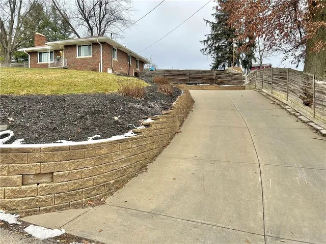 $239,900 | 1727 Ridgewood Drive, Washington, PA 15301