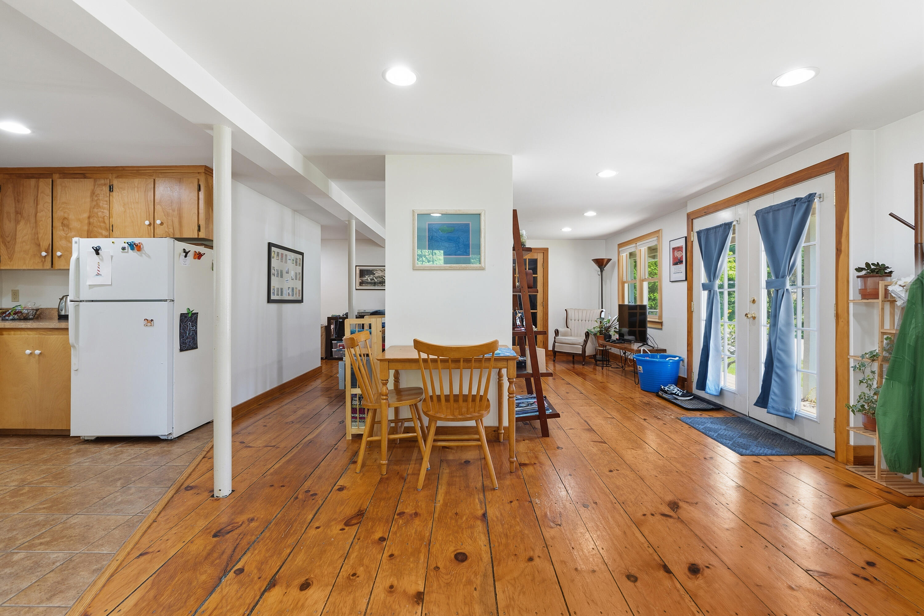 7 Cross Road Edgecomb, ME 04556 - Photo 10 of 114 7 Cross Rd_109
