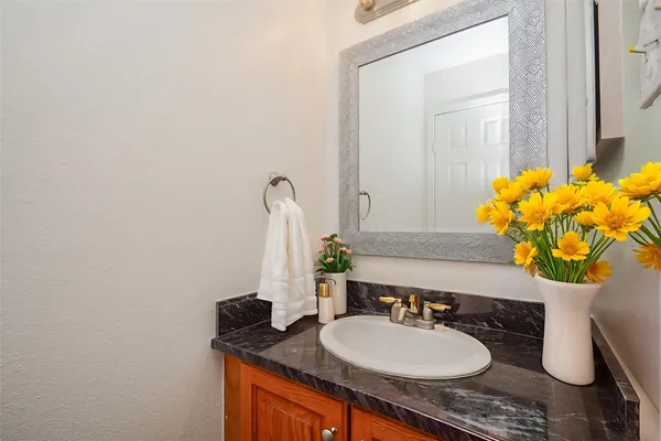 $175,000 | 9850 Pagewood Lane, Unit 1806, Houston, TX 77063