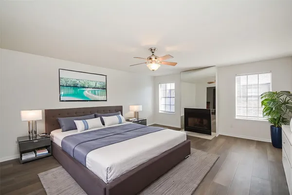 $175,000 | 9850 Pagewood Lane, Unit 1806, Houston, TX 77063