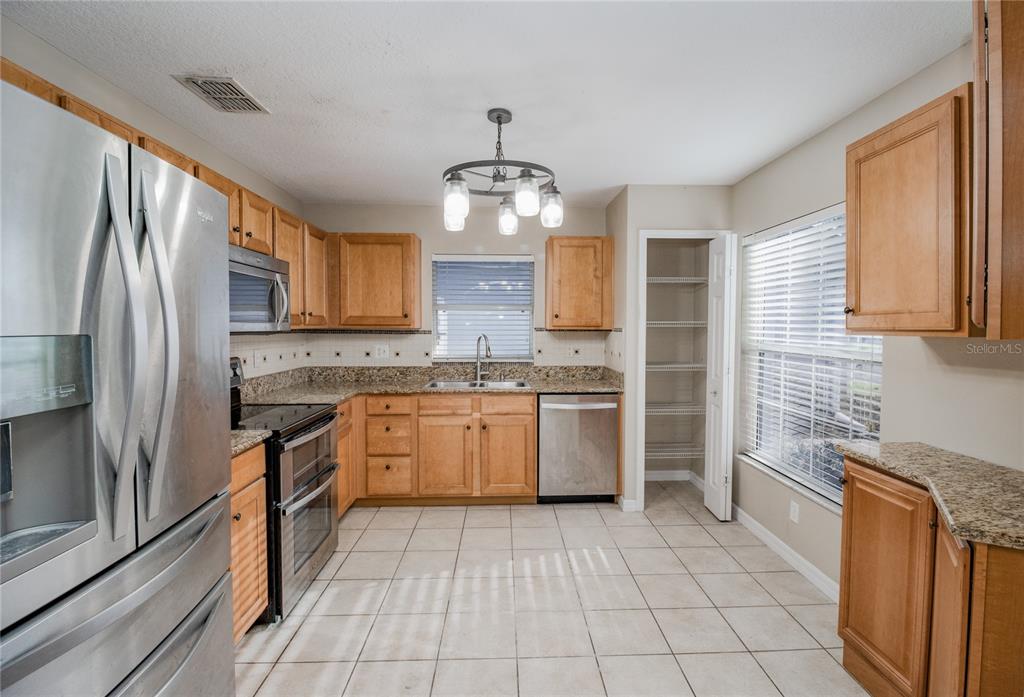 3473 Raleigh Drive Winter Haven, FL 33884 - Photo 7 of 31