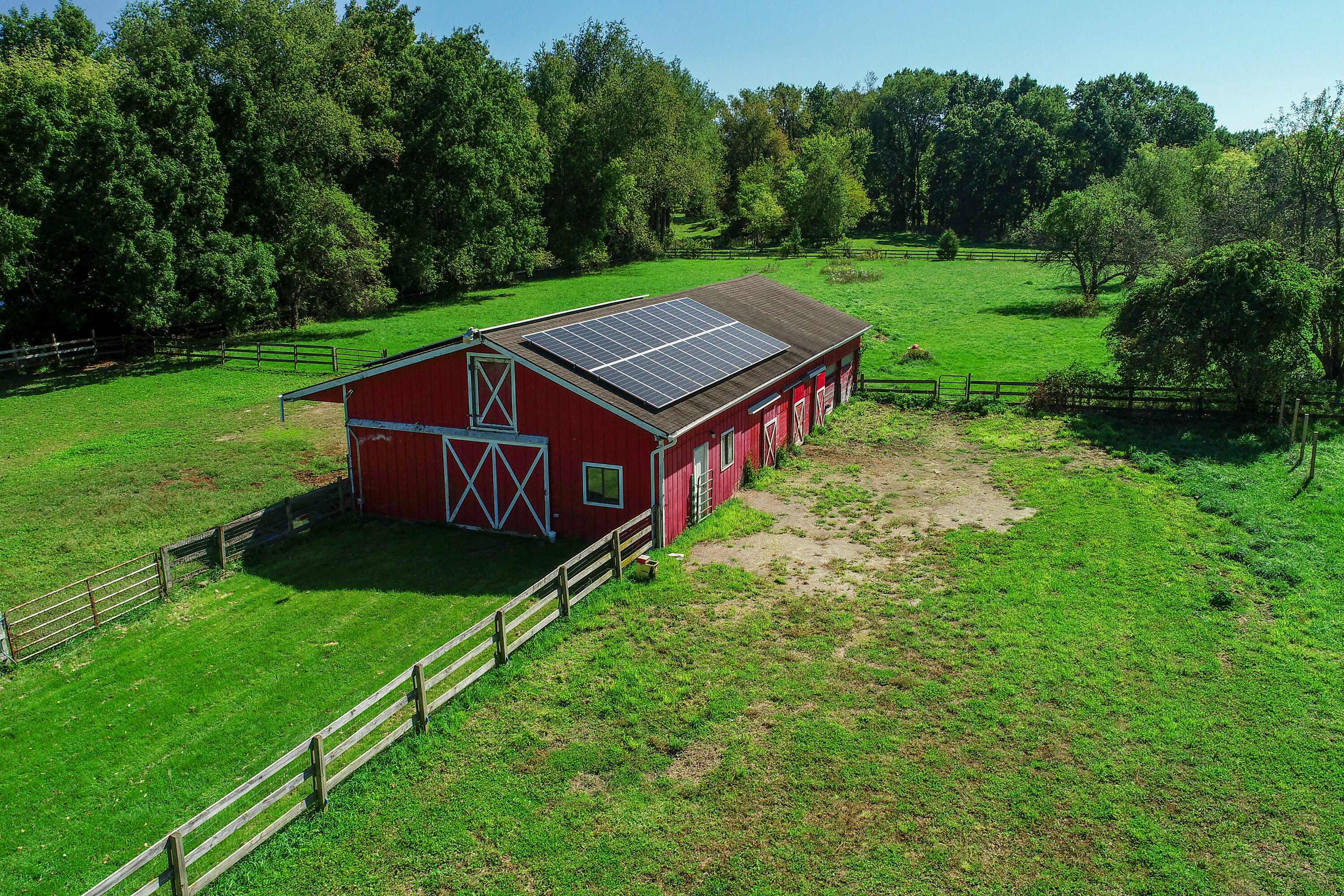 2785 Pearson Road Milford, MI 48380 - Photo 31 of 42 Pearson_Drone_1
