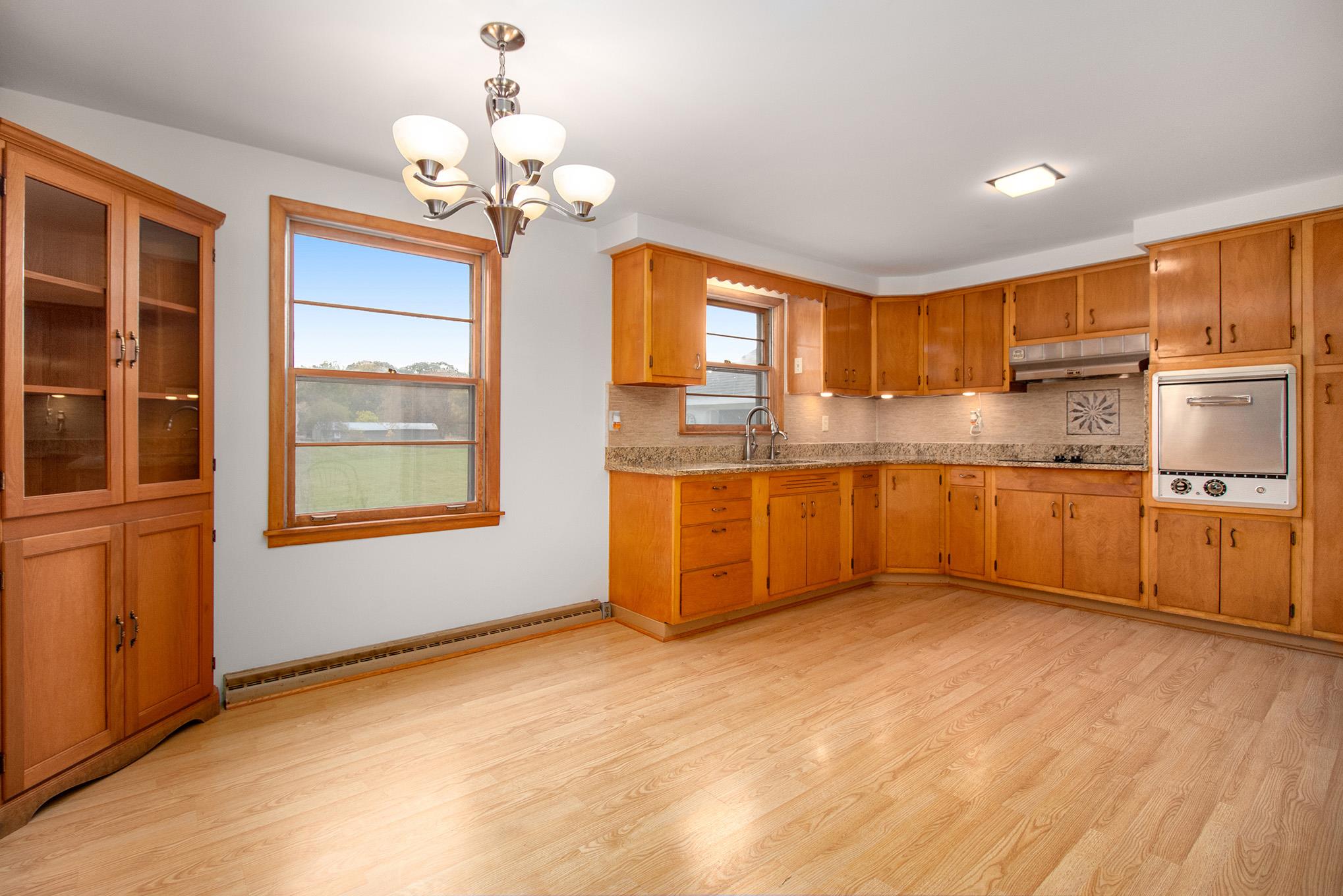 21400 Roosevelt Road South Bend, IN 46614 - Photo 9 of 19
