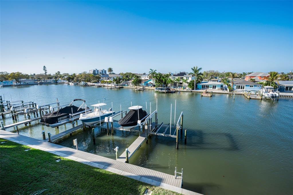 140 Marcdale Boulevard Indian Rocks Beach, FL 33785 - Photo 41 of 71