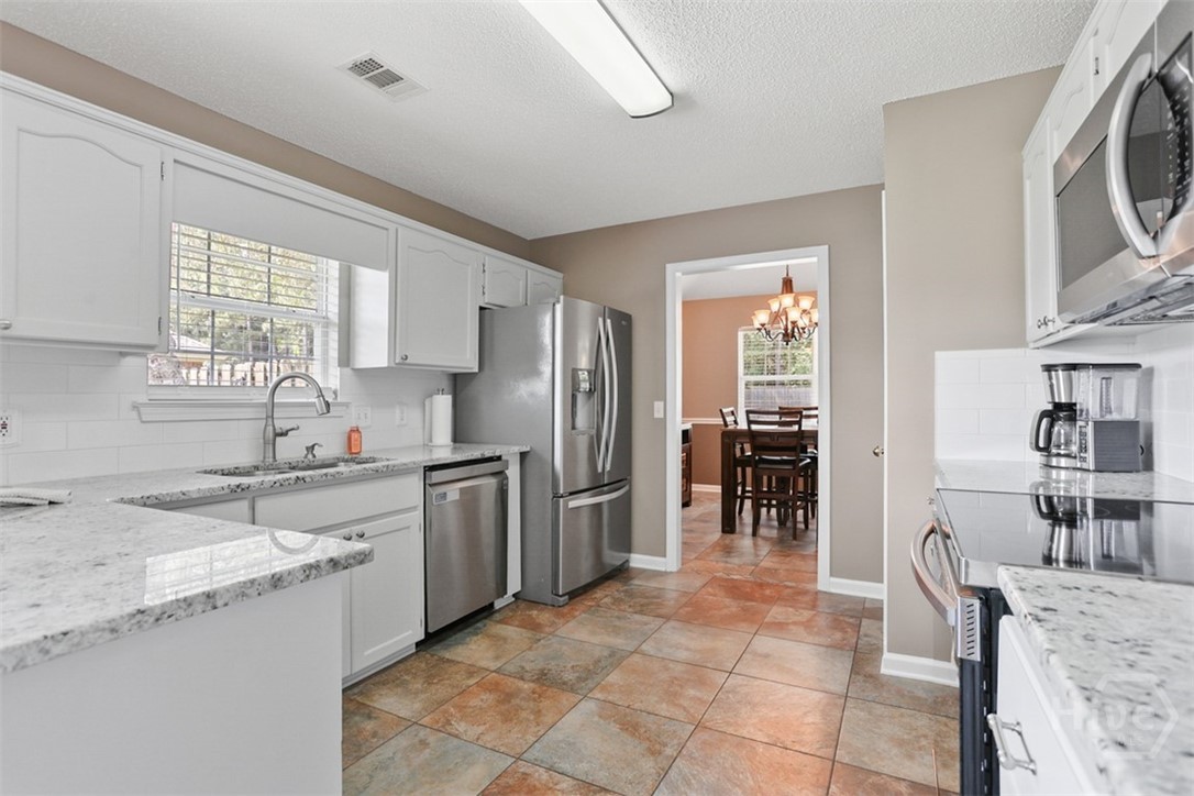 119 Mill Court Rincon, GA 31326 - Photo 8 of 27 Beautifully Updated Kitchen