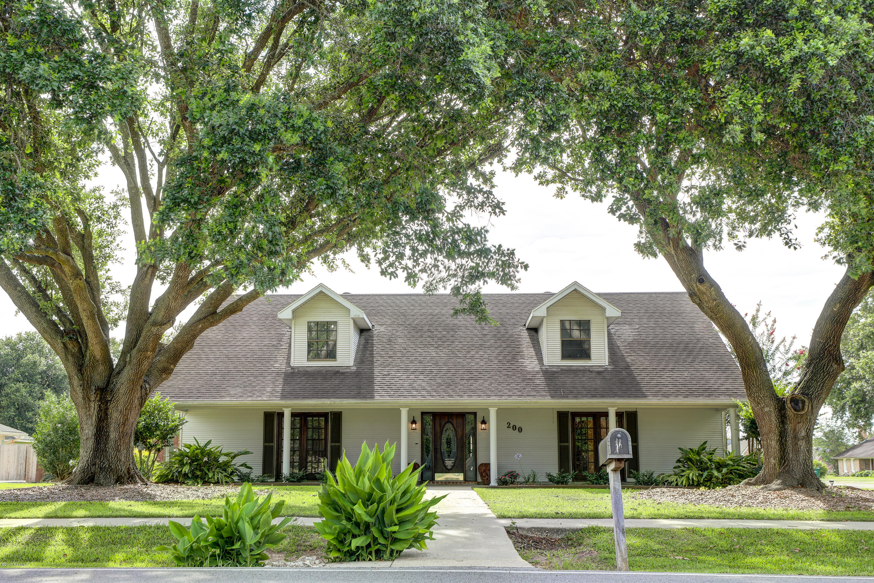 200 Rue De Canne Broussard, LA 70518 - Photo 1 of 50 200 Rue de Cannes-2