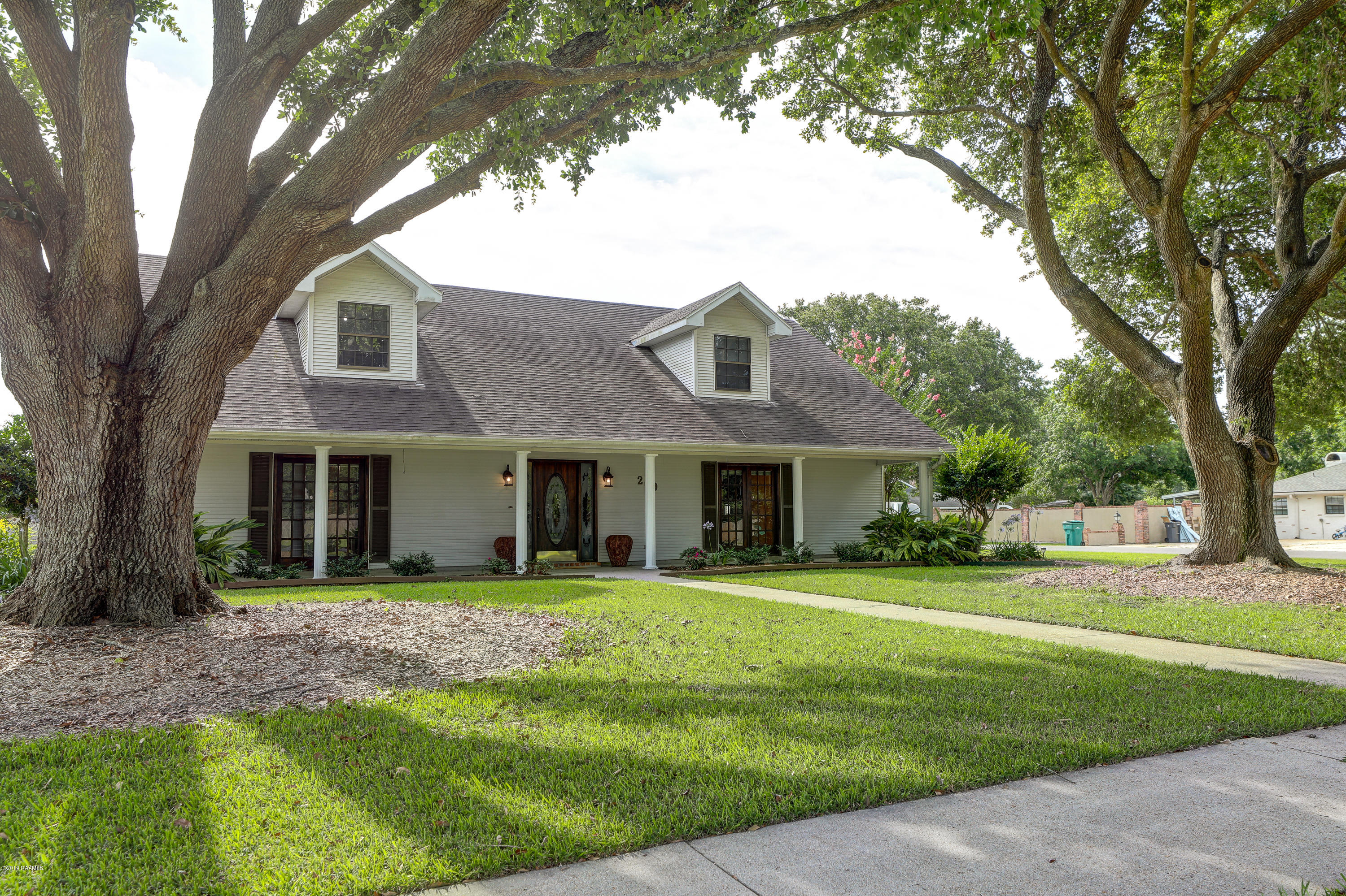 200 Rue De Canne Broussard, LA 70518 - Photo 2 of 50 200 Rue de Cannes-3