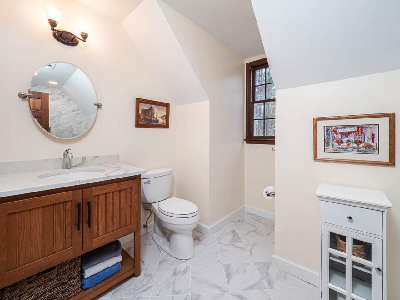 8804 Tempest Ridge Raleigh, NC 27613 - Photo 12 of 21 Bathroom