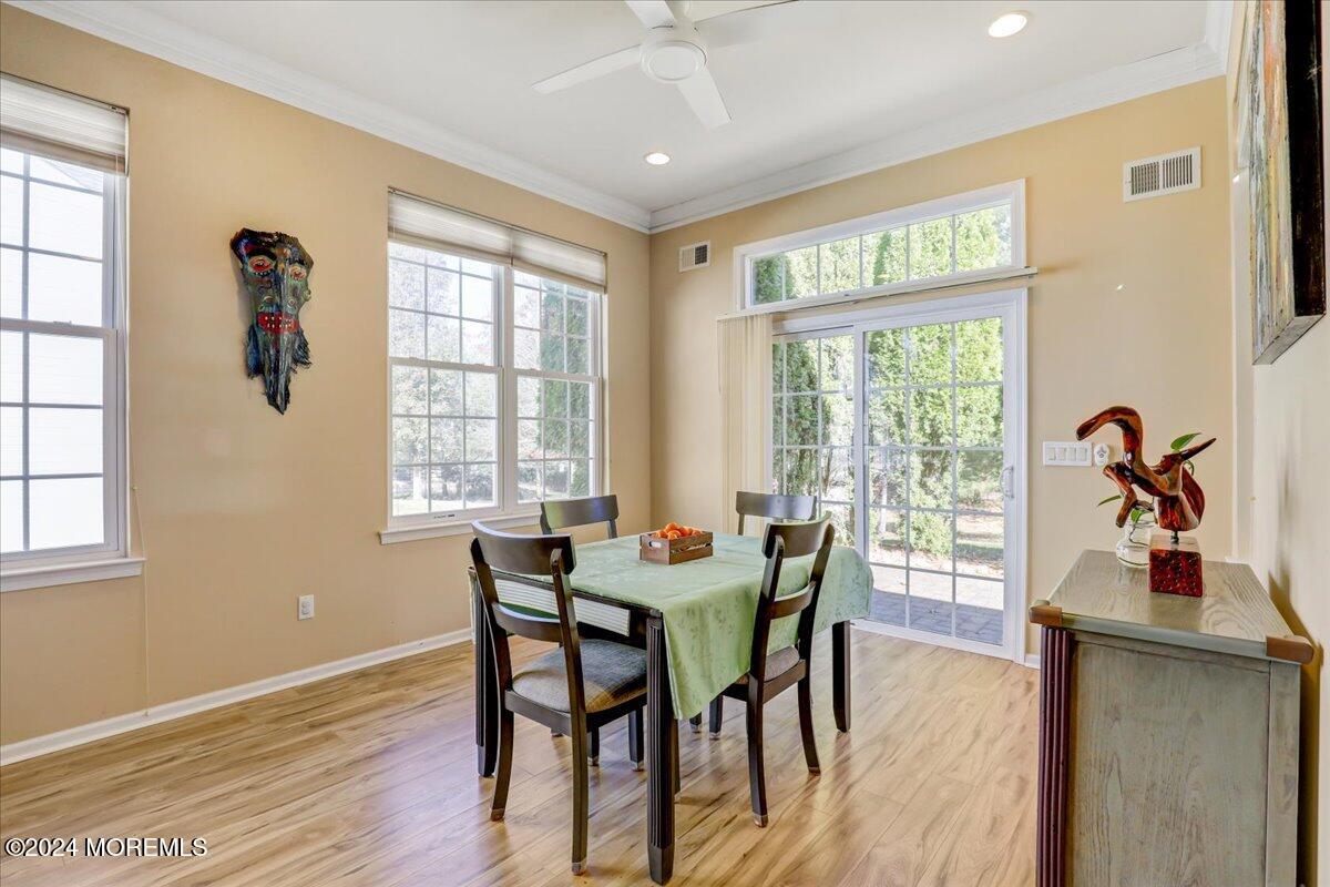 5 Exeter Drive Freehold, NJ 07728 - Photo 19 of 59 19-Breakfast Area