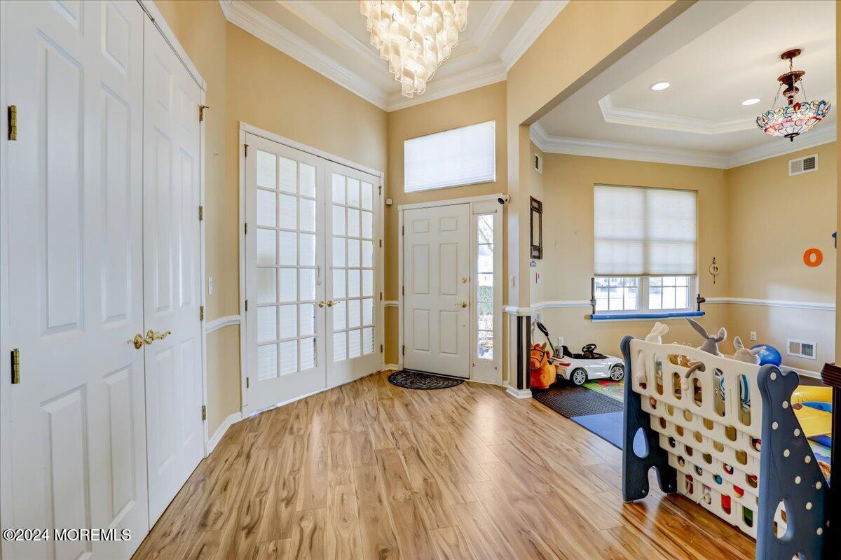 5 Exeter Drive Freehold, NJ 07728 - Photo 9 of 59 09-Foyer