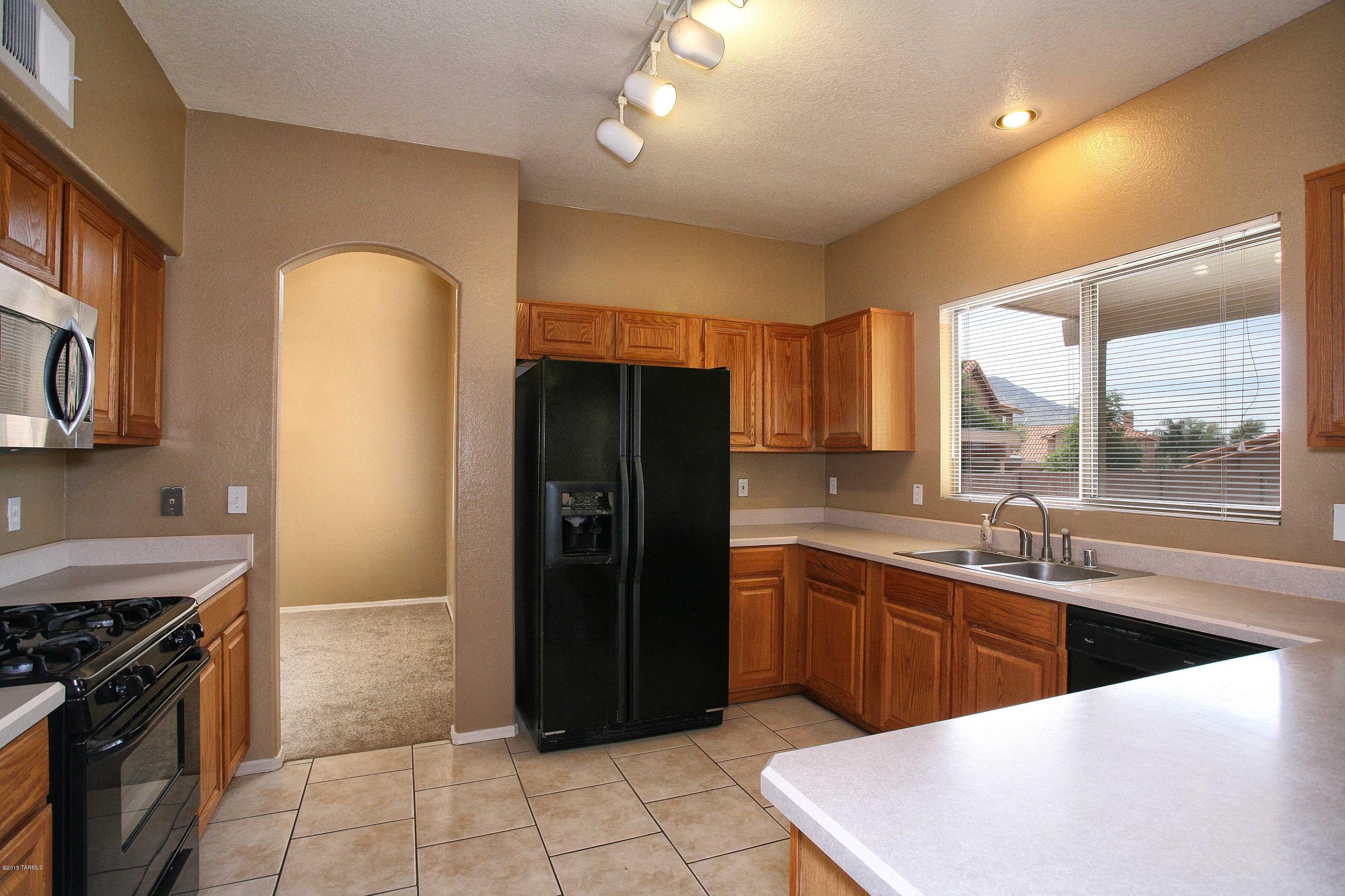 577 West Paseo Rio Grande Oro Valley, AZ 85737 - Photo 9 of 31