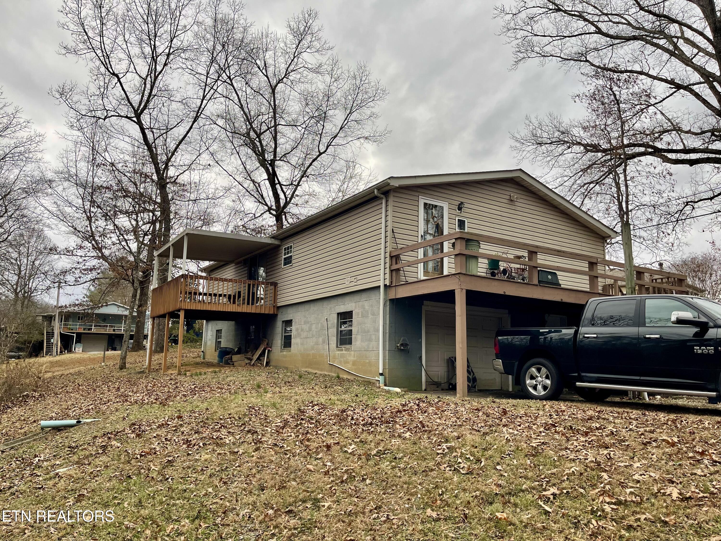 315 Ellis Road Kingston, TN 37763 - Photo 4 of 17 IMG_7697