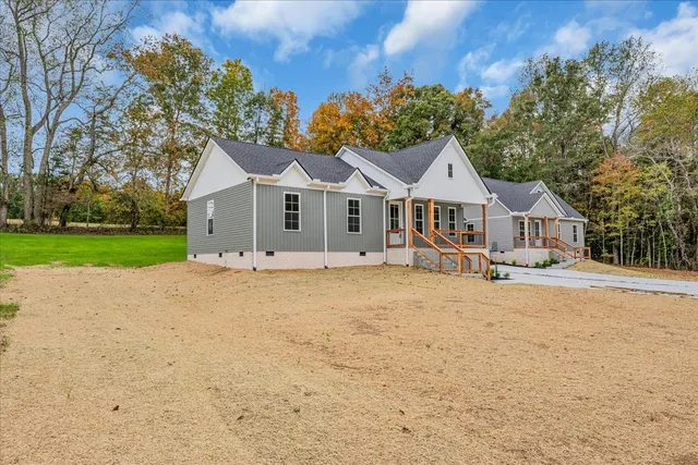 $284,900 | 457 Sherwood Drive, McMinnville, TN 37110