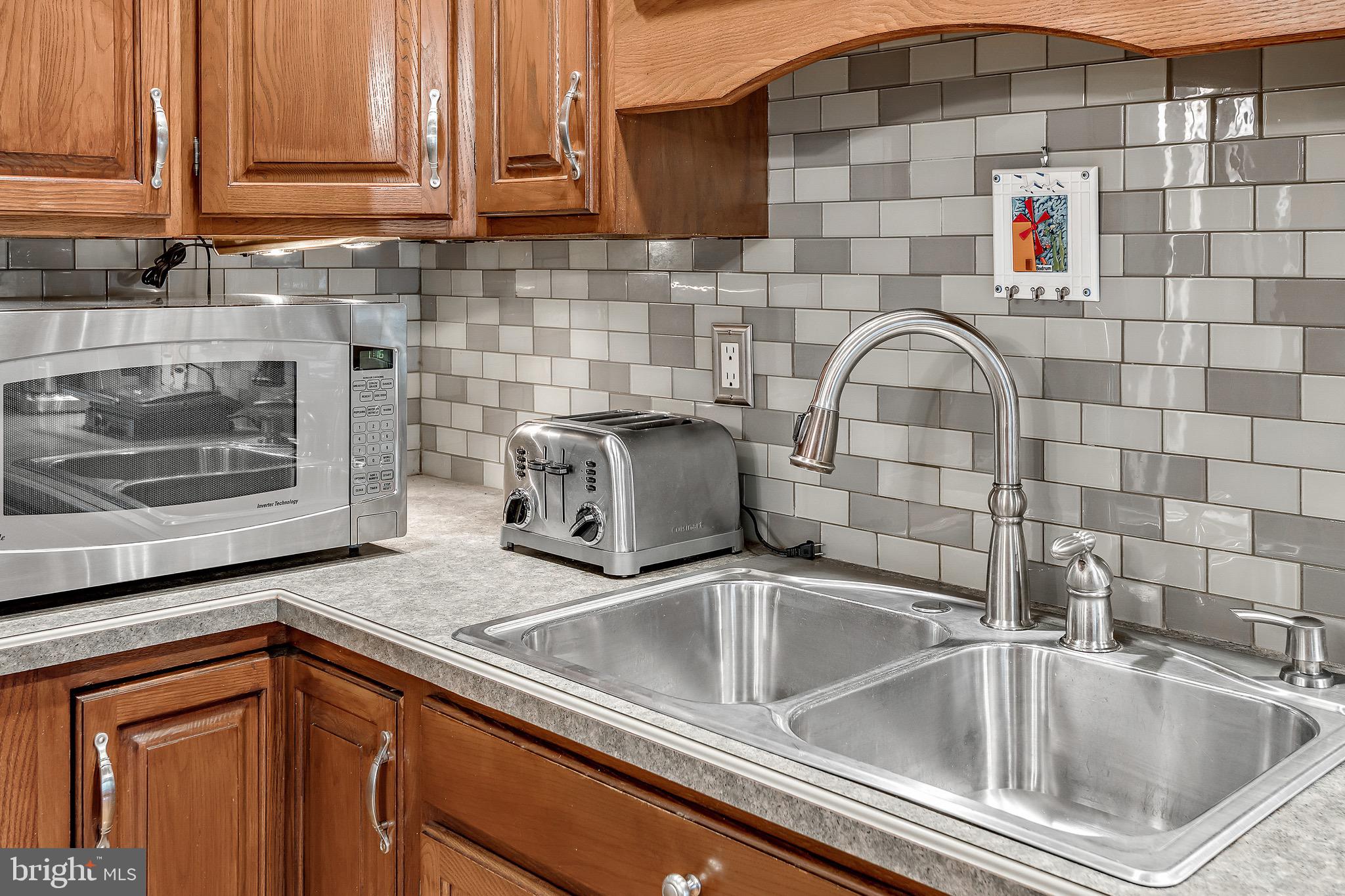 2076 Raleigh Road Hummelstown, PA 17036 - Photo 11 of 38 Gallery Image 11