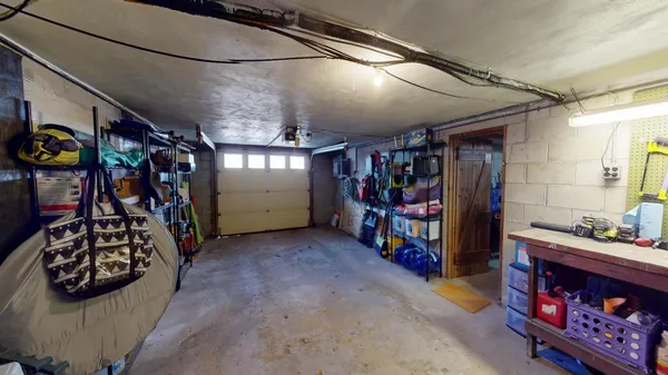 $189,000 | 1606 Frank Hall Drive, Albert Lea, MN 56007