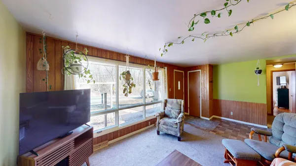 $189,000 | 1606 Frank Hall Drive, Albert Lea, MN 56007