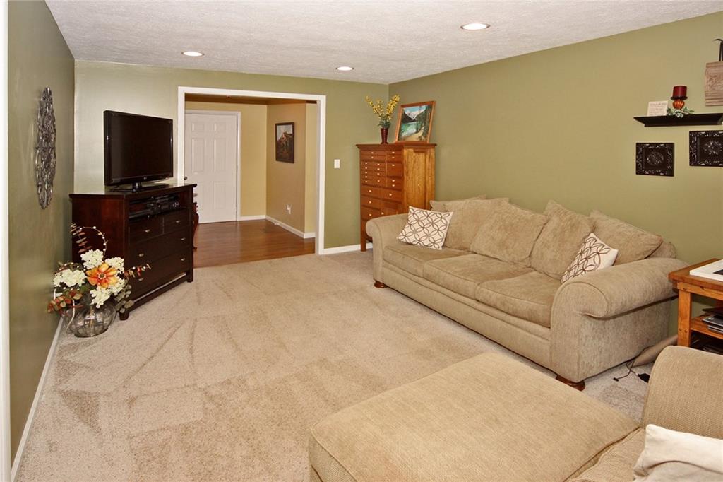 27070 Gwinn Road Arcadia, IN 46030 - Photo 5 of 24 Gallery Image 5