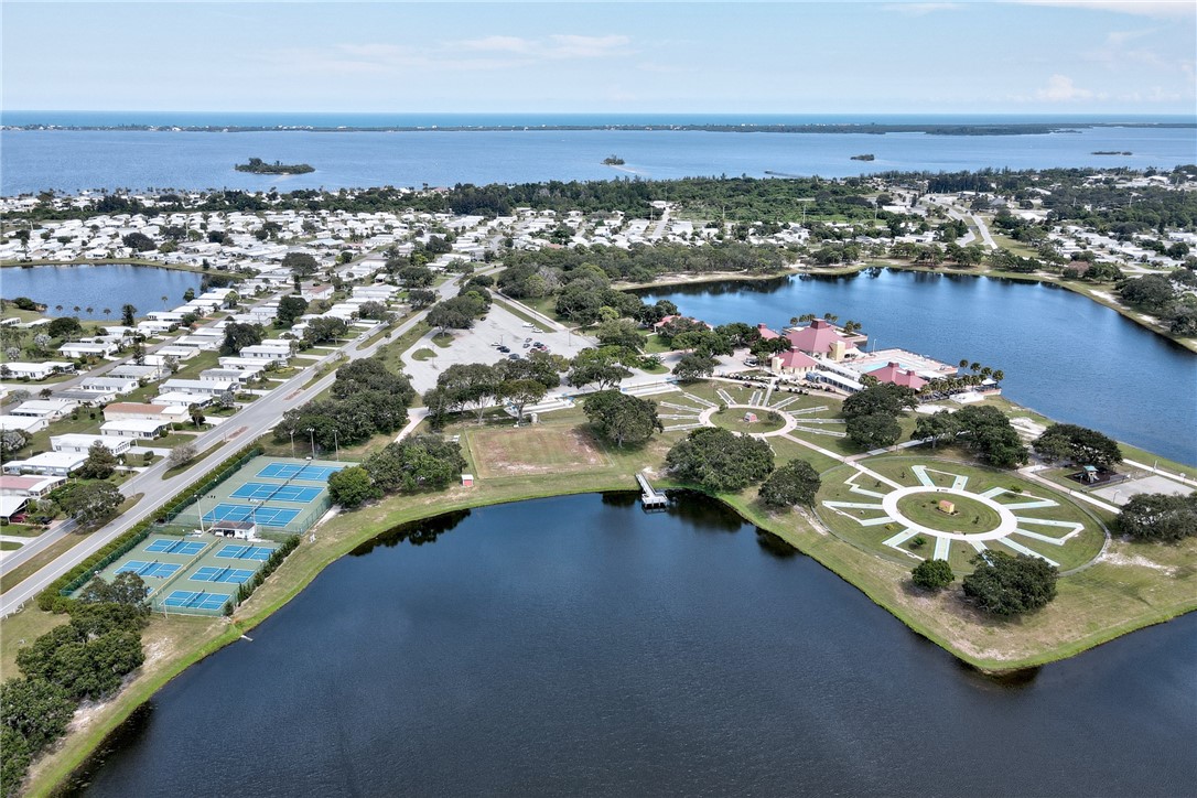 942 Wren Circle Sebastian, FL 32976 - Photo 28 of 32