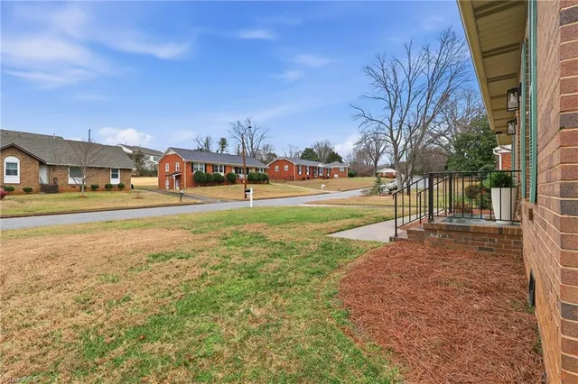 $369,900 | 4809 Tara Drive, Greensboro, NC 27410