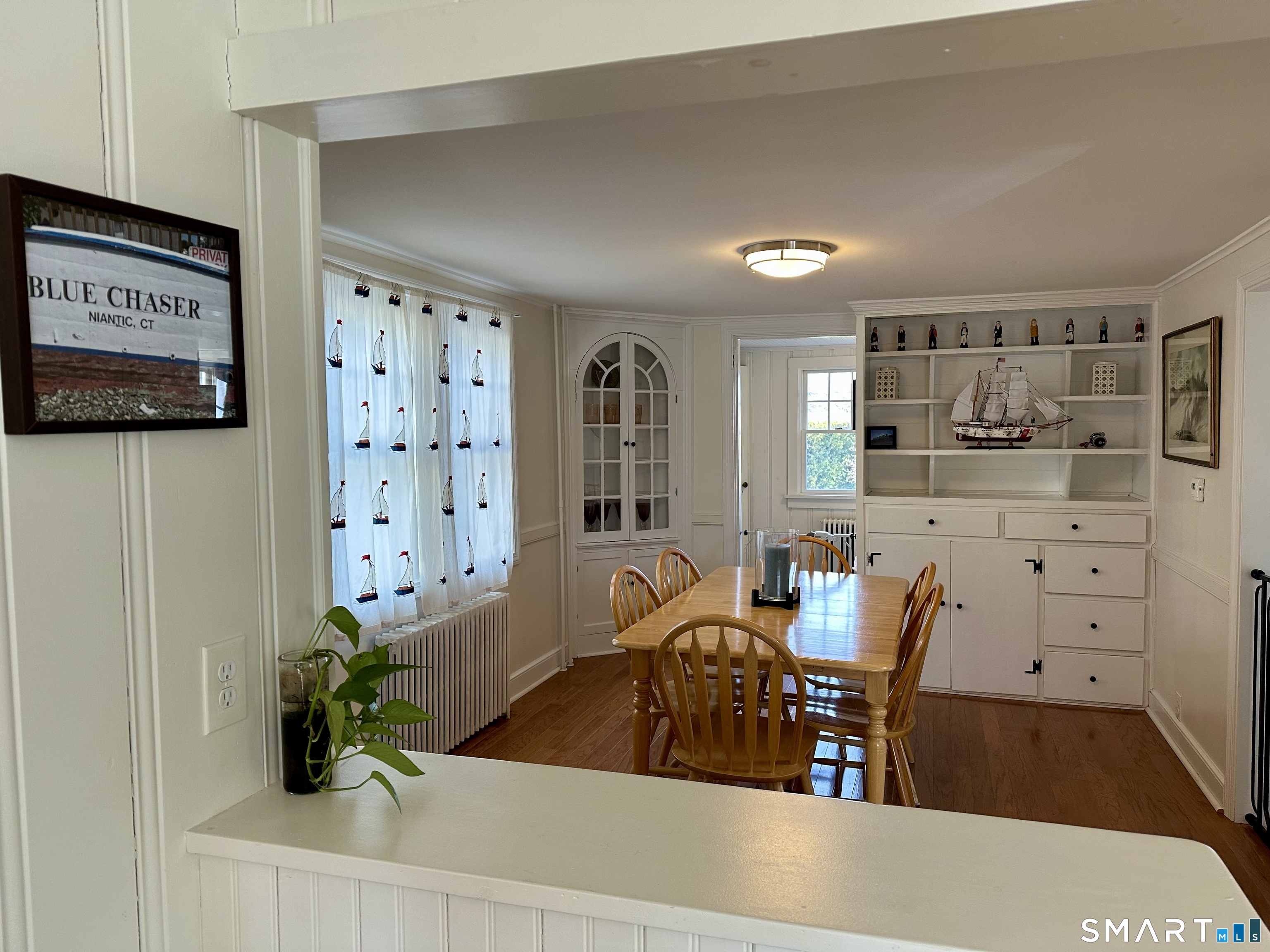 36 Attawan Road East Lyme, CT 06357 - Photo 14 of 40 Built-ins
