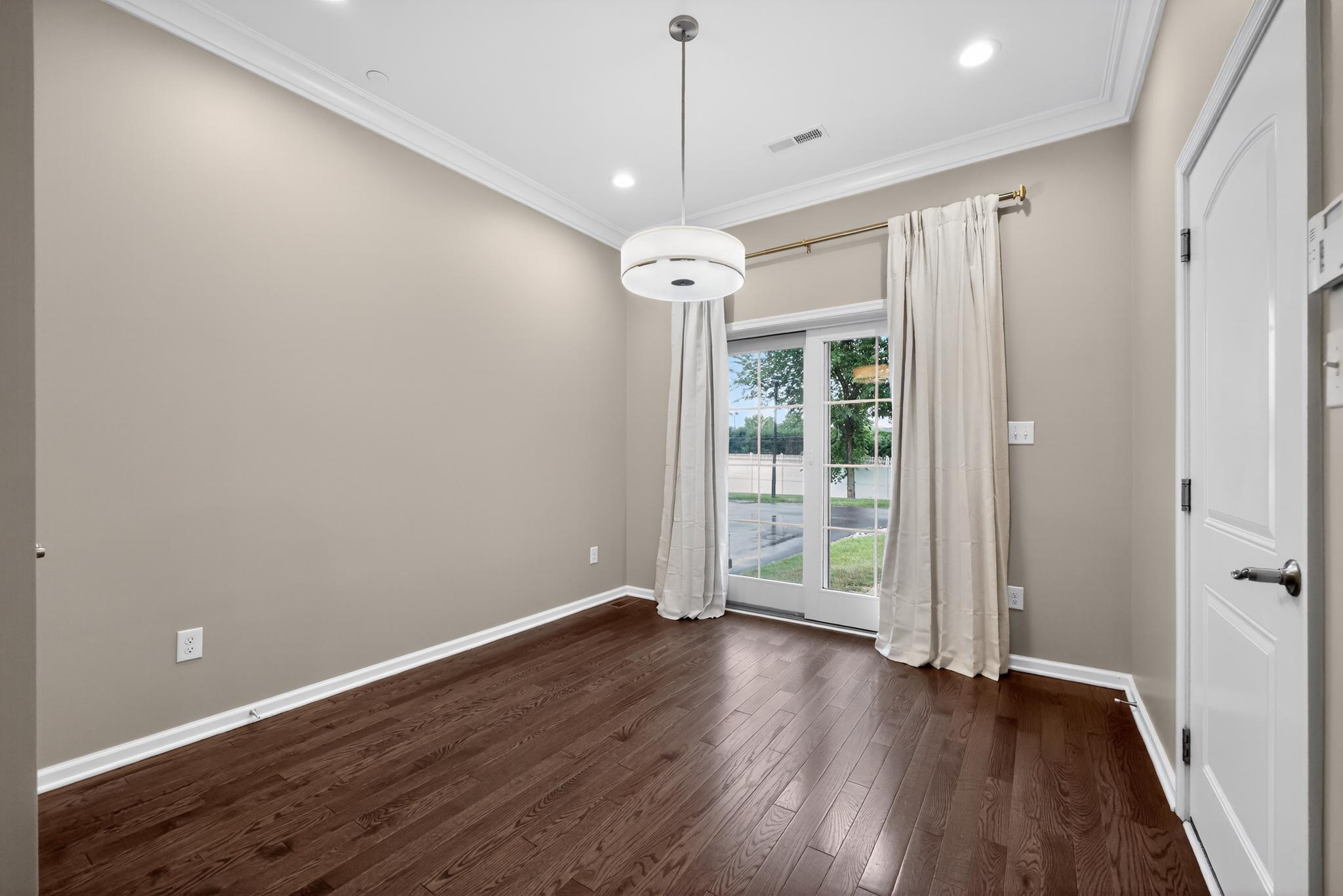 3333 Pietro Way Philadelphia, PA 19145 - Photo 7 of 23 Eat in Ktichen area