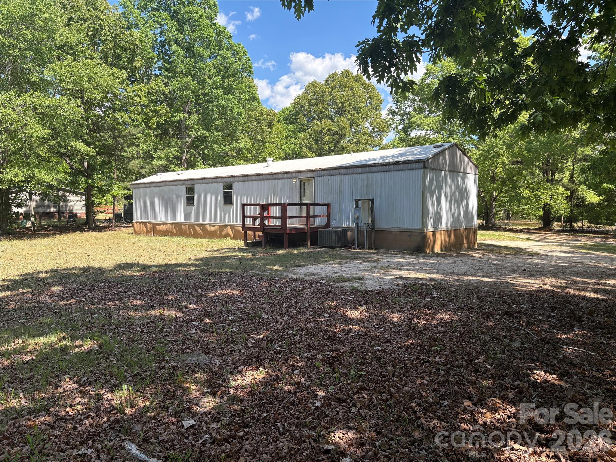 888 Old Mill Road Richburg, SC 29729 - Photo 2 of 20