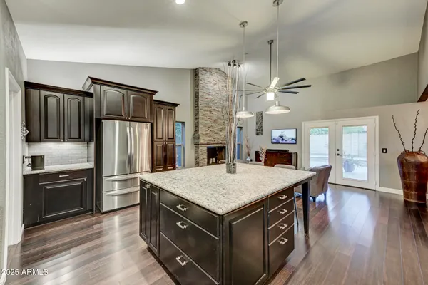 $735,000 | 938 East Knight Lane, Tempe, AZ 85284