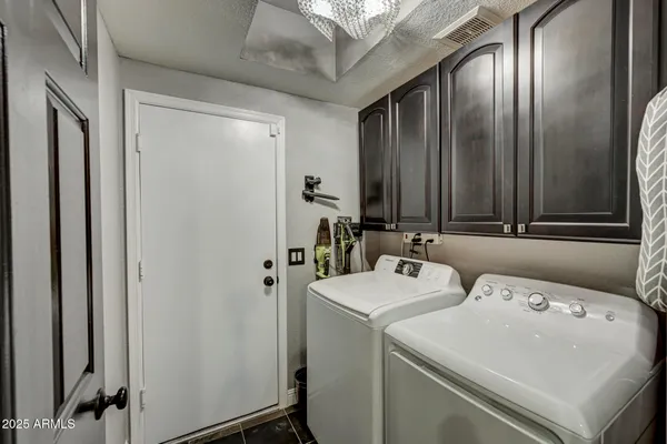 $735,000 | 938 East Knight Lane, Tempe, AZ 85284