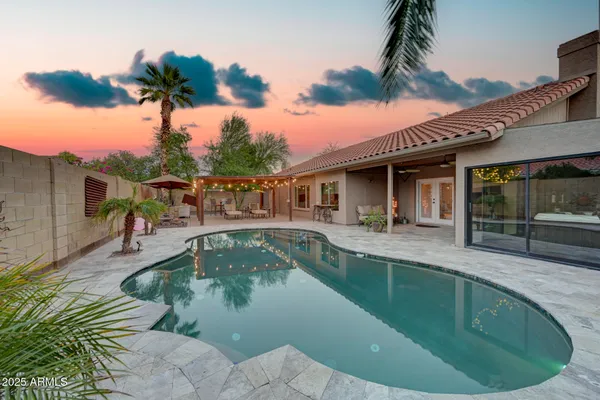 $735,000 | 938 East Knight Lane, Tempe, AZ 85284