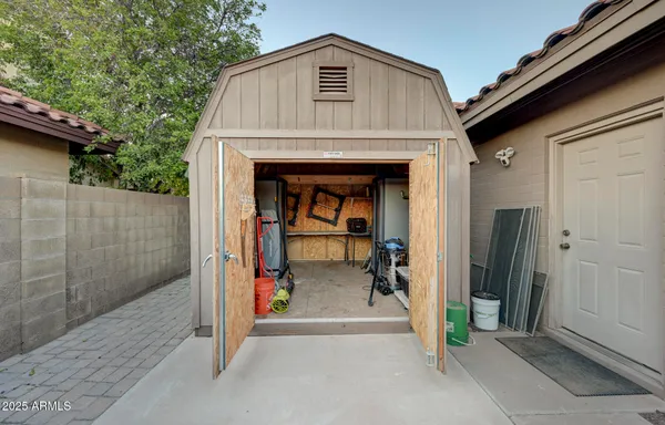 $735,000 | 938 East Knight Lane, Tempe, AZ 85284