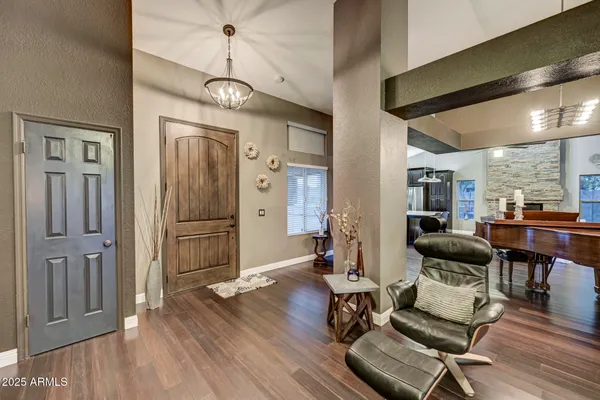 $735,000 | 938 East Knight Lane, Tempe, AZ 85284