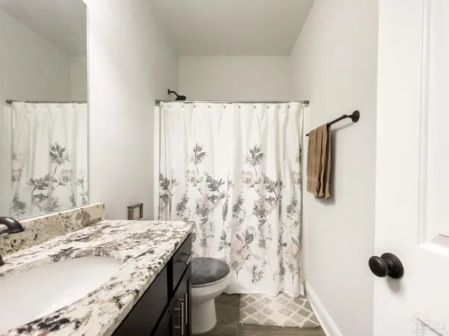 $2,200 | 12381 Another Way, Pensacola, FL 32506