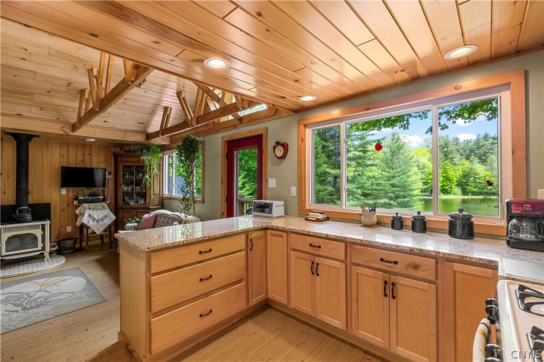 253 Silverstone Road Russia, NY 13438 - Photo 14 of 40