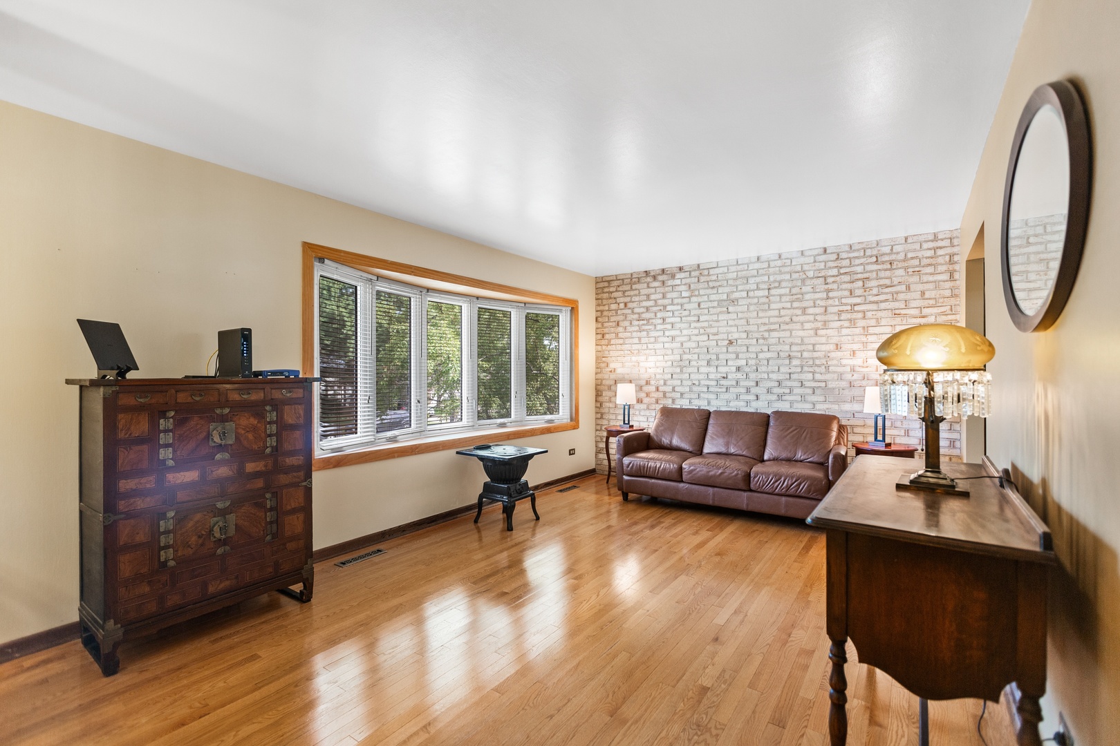 550 Weidner Road Buffalo Grove, IL 60089 - Photo 3 of 16
