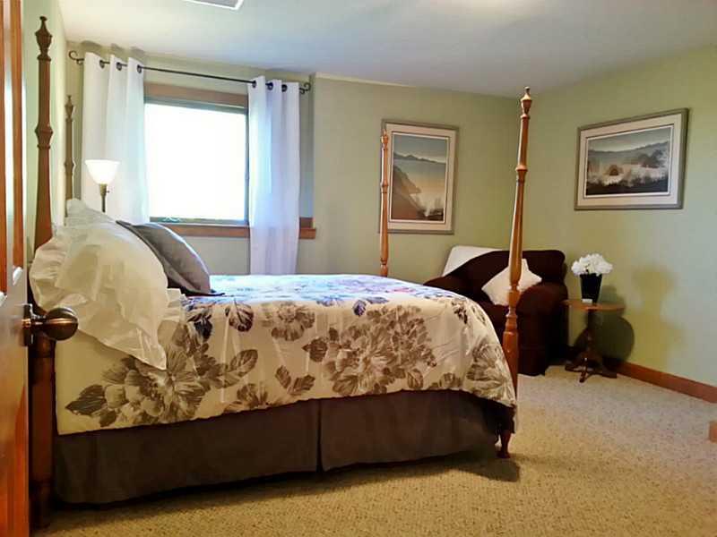 186 Mountain View Road Gray, ME 04039 - Photo 14 of 30 Bedroom.