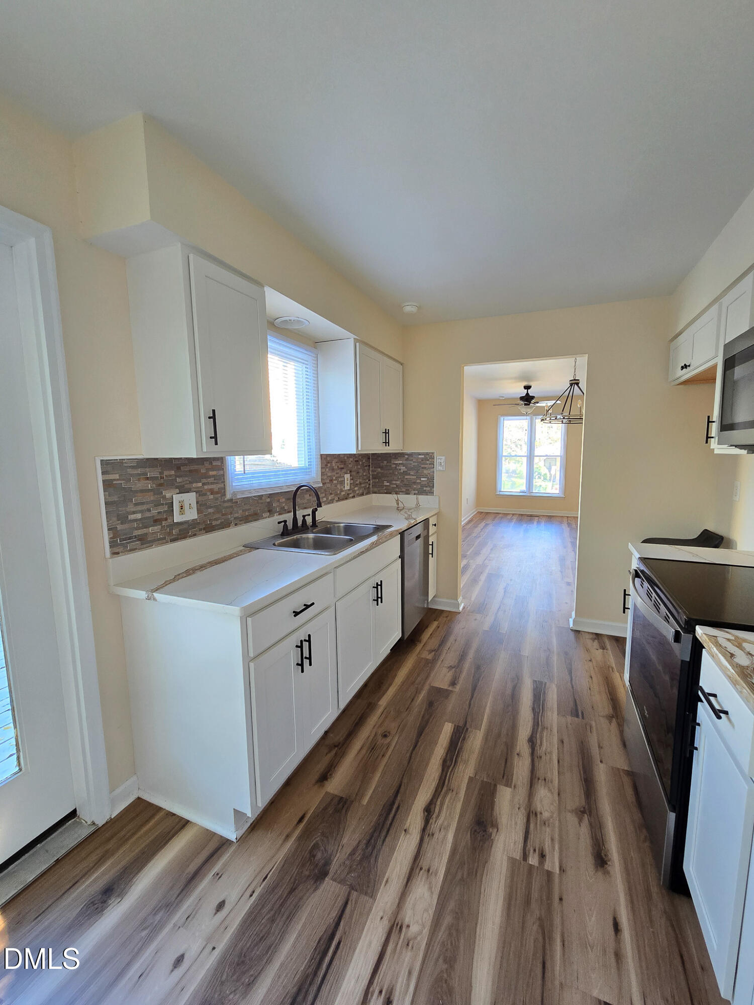 300 Worth Street Raleigh, NC 27601 - Photo 11 of 38 20261006_105510