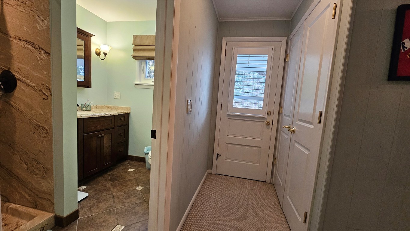 25 Wallace Road Binghamton, NY 13905 - Photo 12 of 43