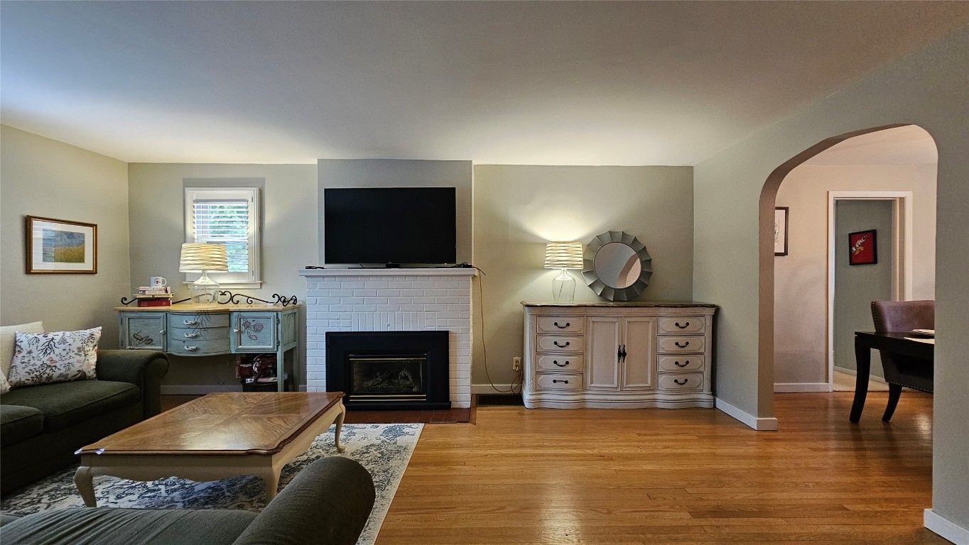 25 Wallace Road Binghamton, NY 13905 - Photo 3 of 43