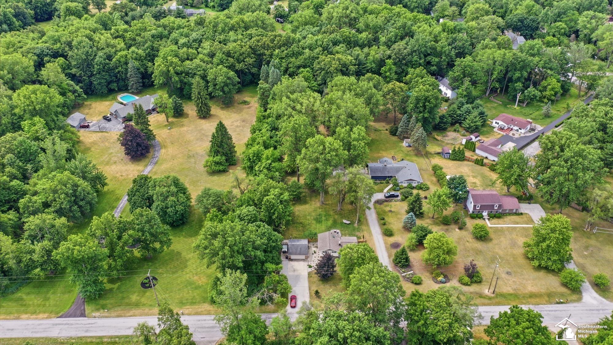 4021 Section Road Lambertville, MI 48144 - Photo 3 of 77