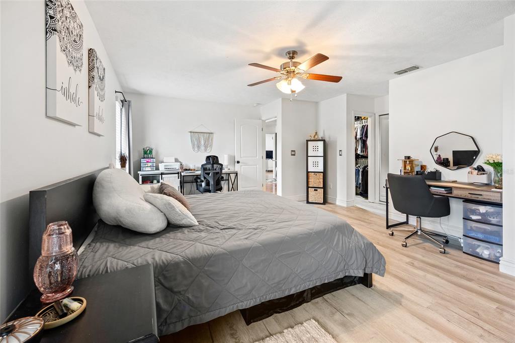 12453 Southeast 61st Court Belleview, FL 34420 - Photo 15 of 31