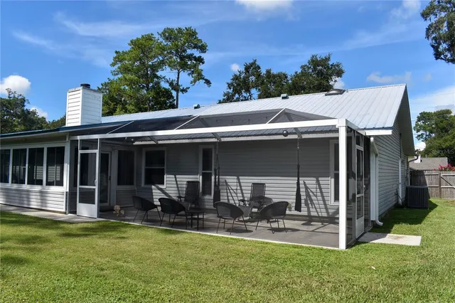 $299,900 | 12453 Southeast 61st Court, Belleview, FL 34420