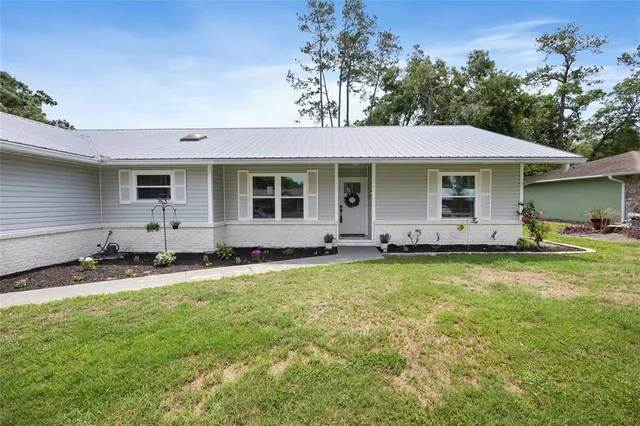 $299,900 | 12453 Southeast 61st Court, Belleview, FL 34420