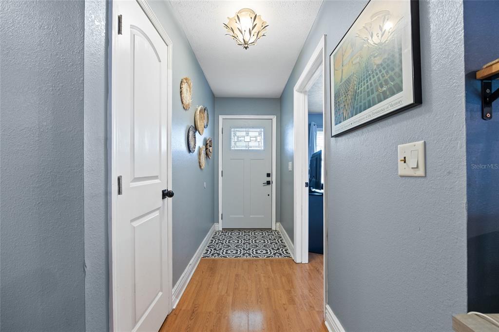 12453 Southeast 61st Court Belleview, FL 34420 - Photo 7 of 31