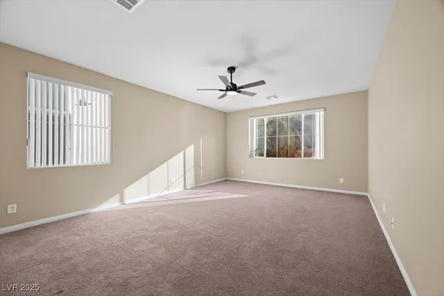 $625,000 | 121 Pettswood Drive, Henderson, NV 89002