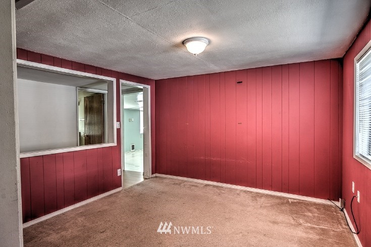 9404 232nd Street Southwest Edmonds, WA 98020 - Photo 12 of 13 Gallery Image 12