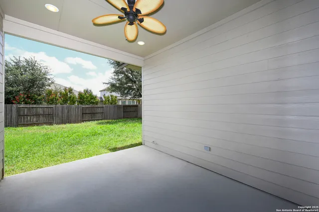 a view of a room with a entertaining space