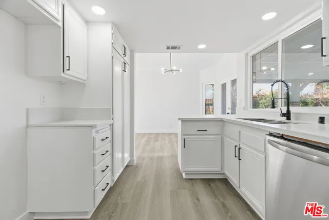 $499,999 | 3531 Southview Court, Palmdale, CA 93550